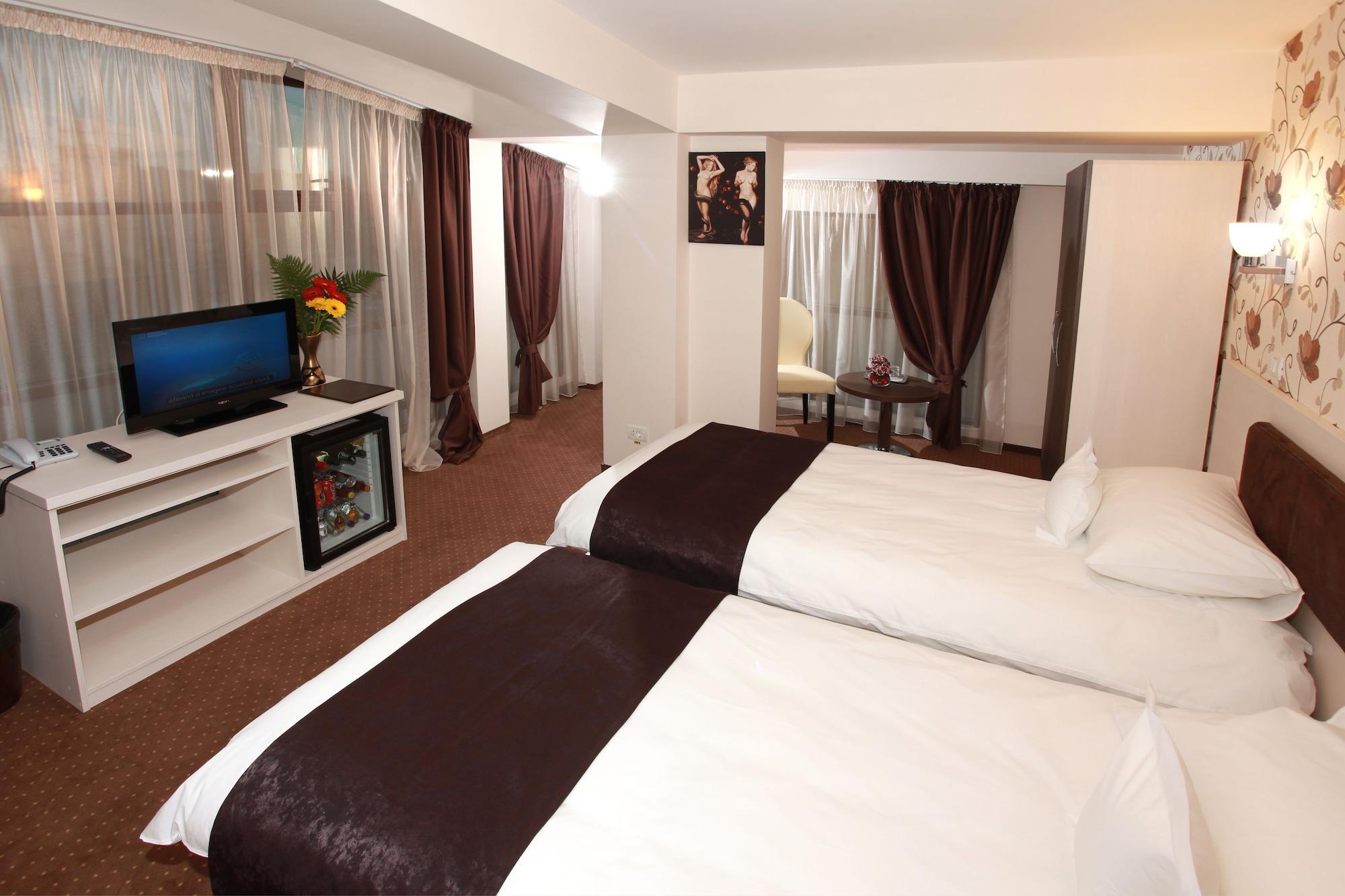 West Plaza Hotel Bucharest Luaran gambar