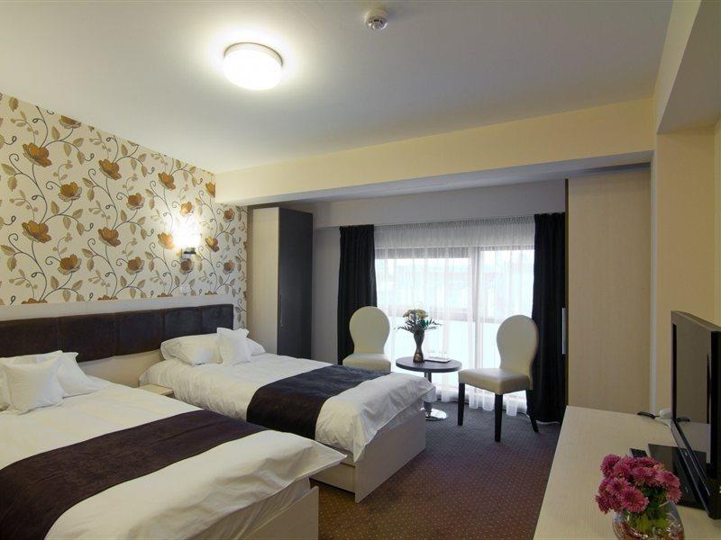 West Plaza Hotel Bucharest Luaran gambar